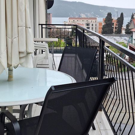 Apartments Lena Herceg Novi Exterior foto