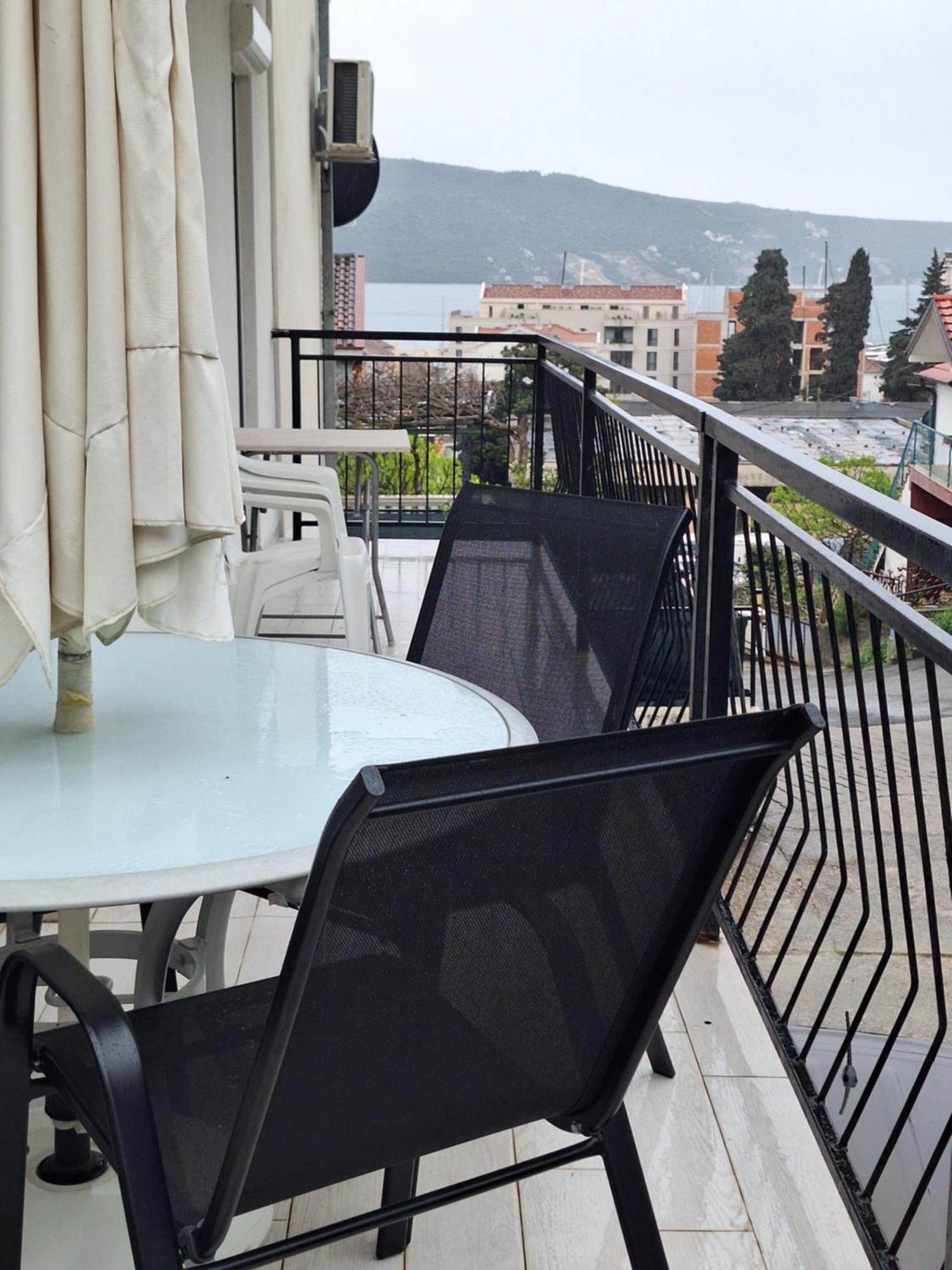 Apartments Lena Herceg Novi Exterior foto